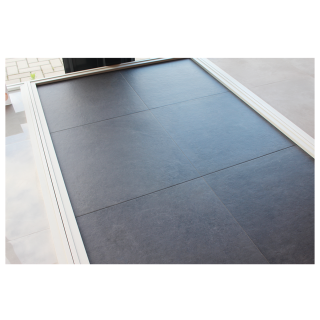 Vloertegel 60x60 cm Betonlook Natuursteenlook Mix antraciet RBT113 in de showroom - deze tegel is ook in 30x60 cm leverbaar